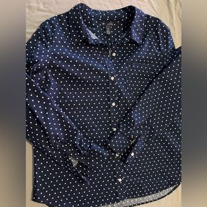 Gap Boyfriend Fit long sleeve navy blue polka dot shirt